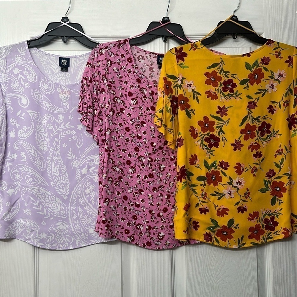 Women’s Small Floral Blouses Route 66
